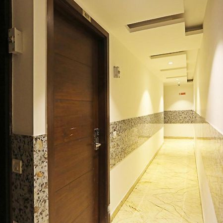 Hotel Sm Suits Near Delhi Airport-Unit By Grand Urban Luxury Нью-Дели Экстерьер фото