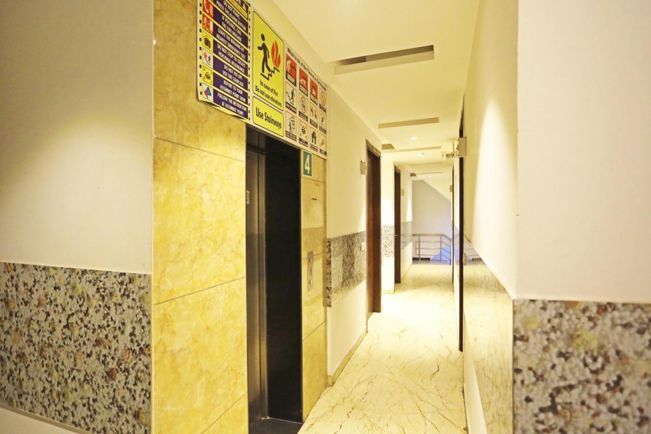Hotel Sm Suits Near Delhi Airport-Unit By Grand Urban Luxury Нью-Дели Экстерьер фото