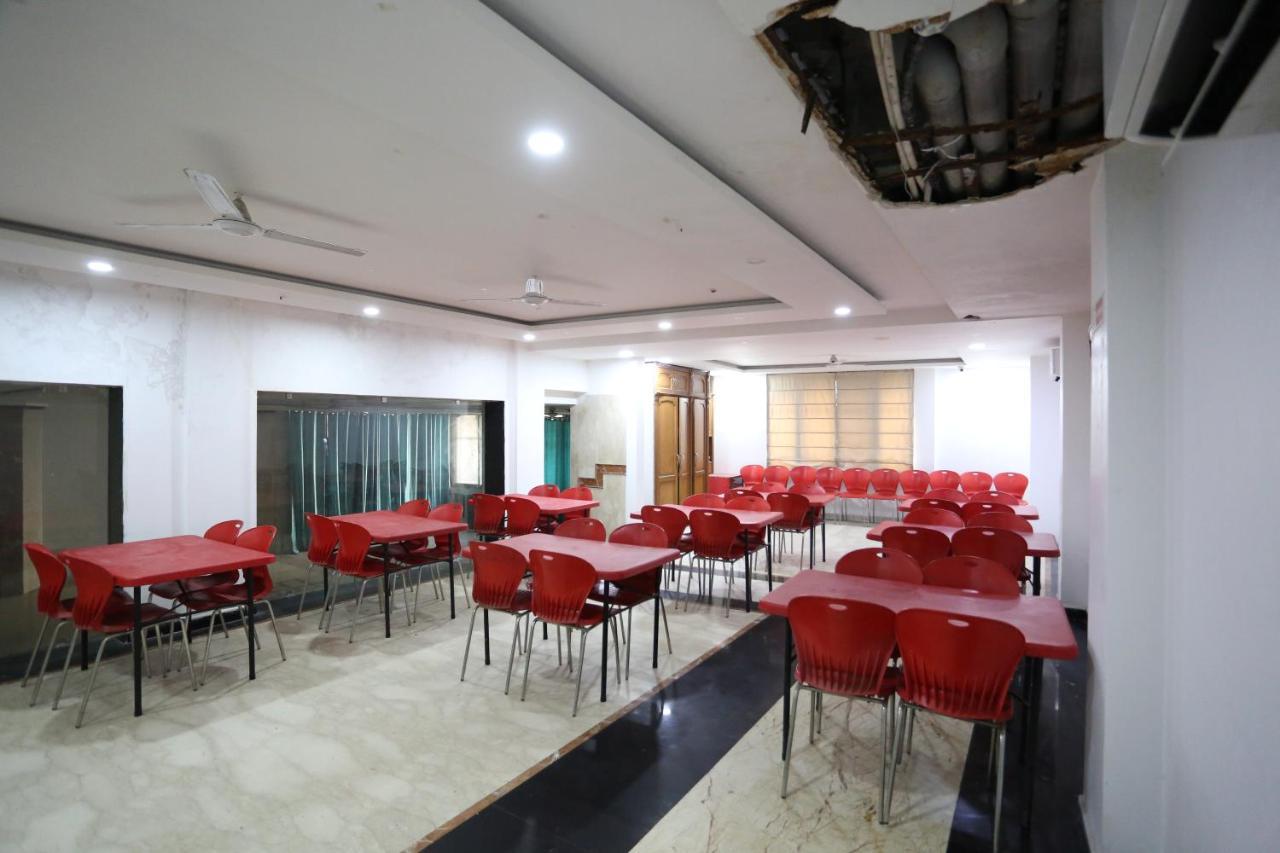 Hotel Sm Suits Near Delhi Airport-Unit By Grand Urban Luxury Нью-Дели Экстерьер фото